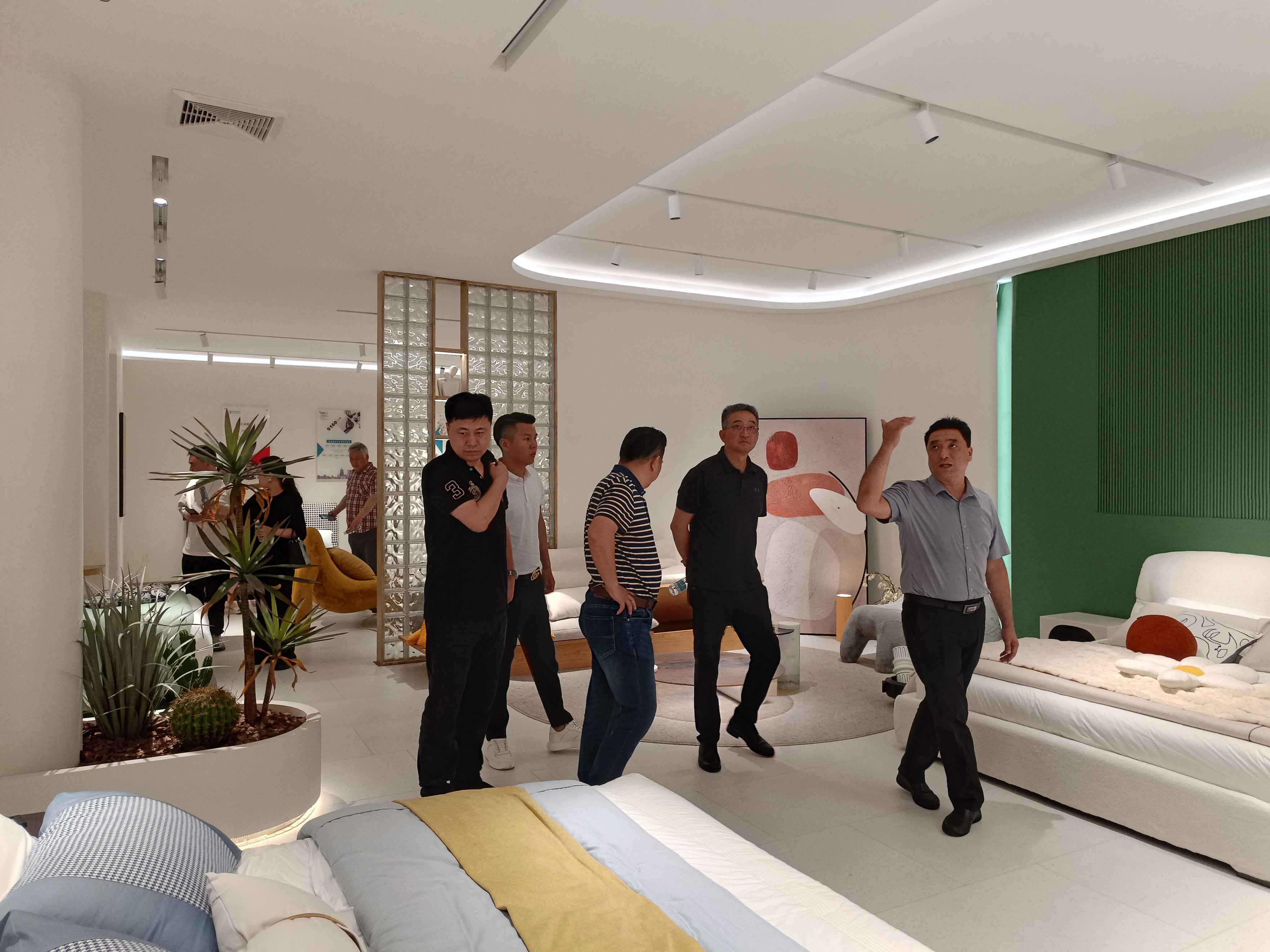 微信图片_20230524172032-小图.jpg